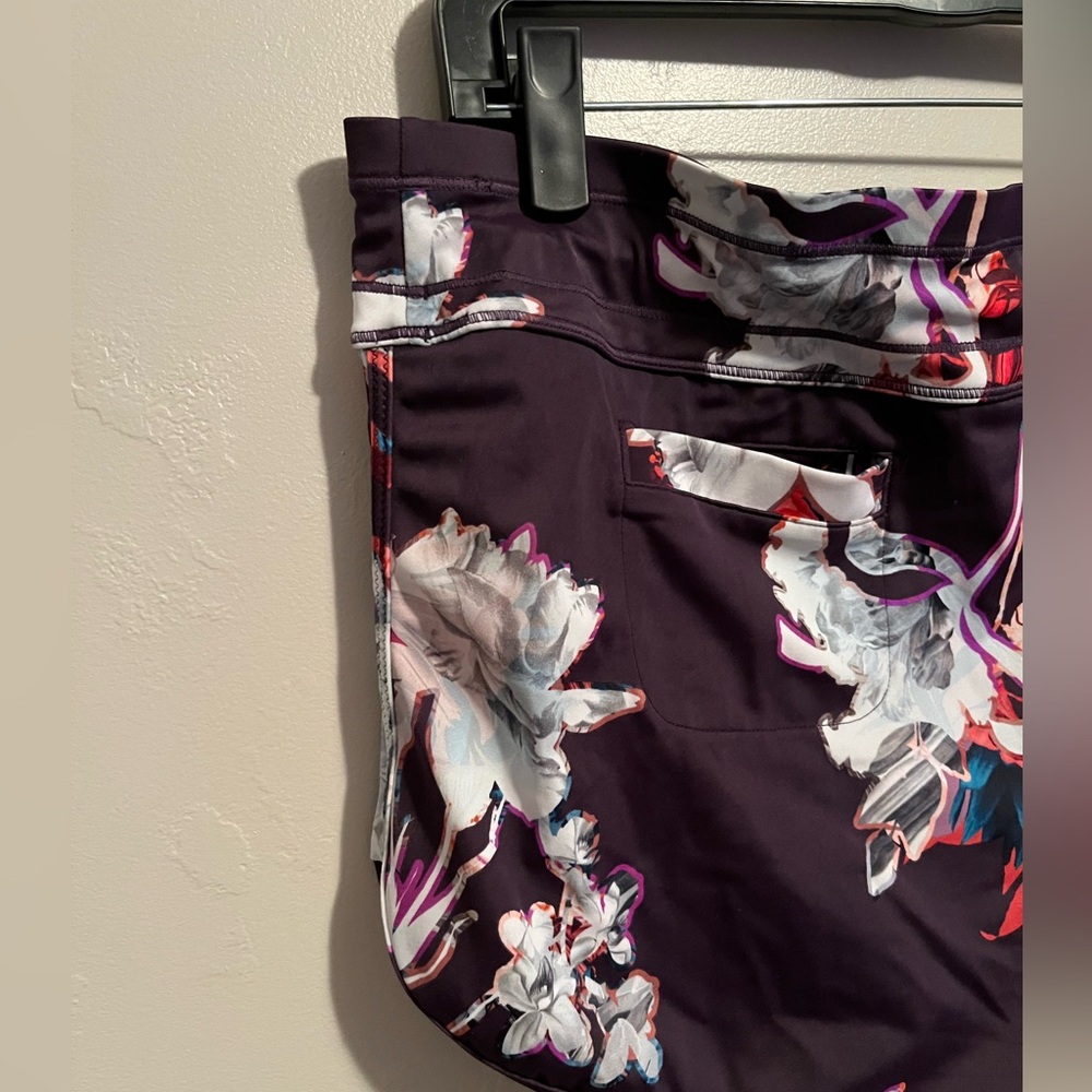 Athleta Purple Floral Women's Swim Shorts - Picture 10 of 12